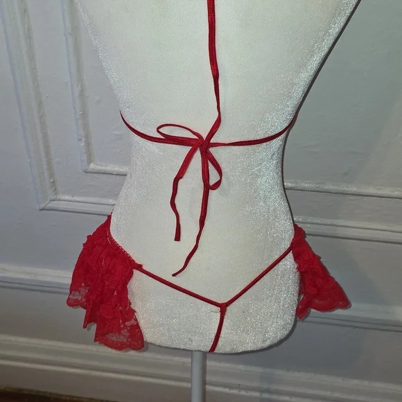 Leg Avenue Red Heart Lace Halter Chemise - Picture 8 of 8